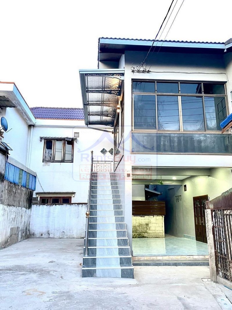 houseforrent01 7103-6-Bedroom House for Rent Near ITECC Mall, Vientiane Capital – Spacious Main-Road Property with 2 Living Rooms, 2 Kitchens, Large Parking Area