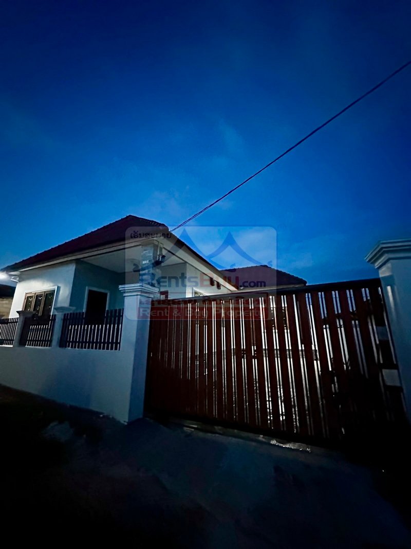houseforrent03 7111-Brand-New 3-Bedroom Fully Furnished Villa for Rent Near That Luang Lake, Vientiane