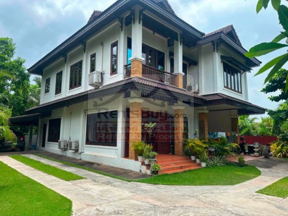 7109-Beautiful Lao Contemporary House for Rent with 1,200 sqm Land, Fully Furnished in Prime Vientiane Location