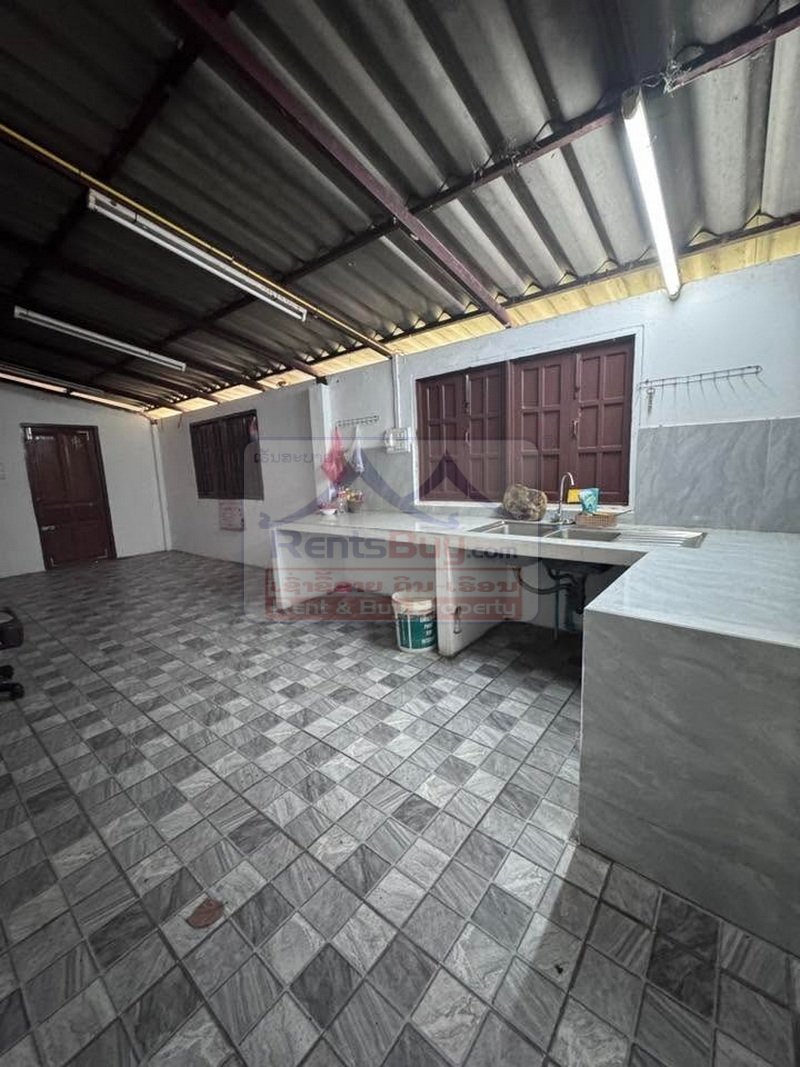 houseforrent09 7099-Comfortable 3-Bedroom Villa with Large Garden for Rent Near the U.S. Embassy, Vientiane Capital