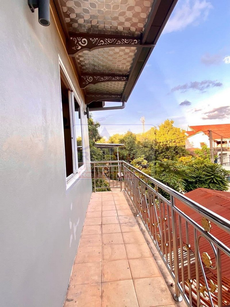 houseforrent09 7103-6-Bedroom House for Rent Near ITECC Mall, Vientiane Capital – Spacious Main-Road Property with 2 Living Rooms, 2 Kitchens, Large Parking Area