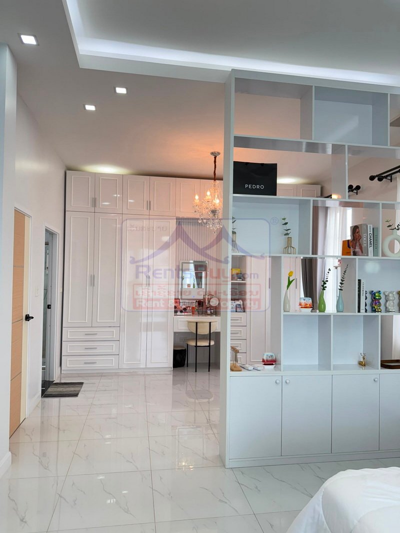 7092-Modern Luxury Fully Furnished House for Sale in Sala Kham, Hadxaifong, Vientiane Capital – 4 Bedrooms on 439 sq.m Land