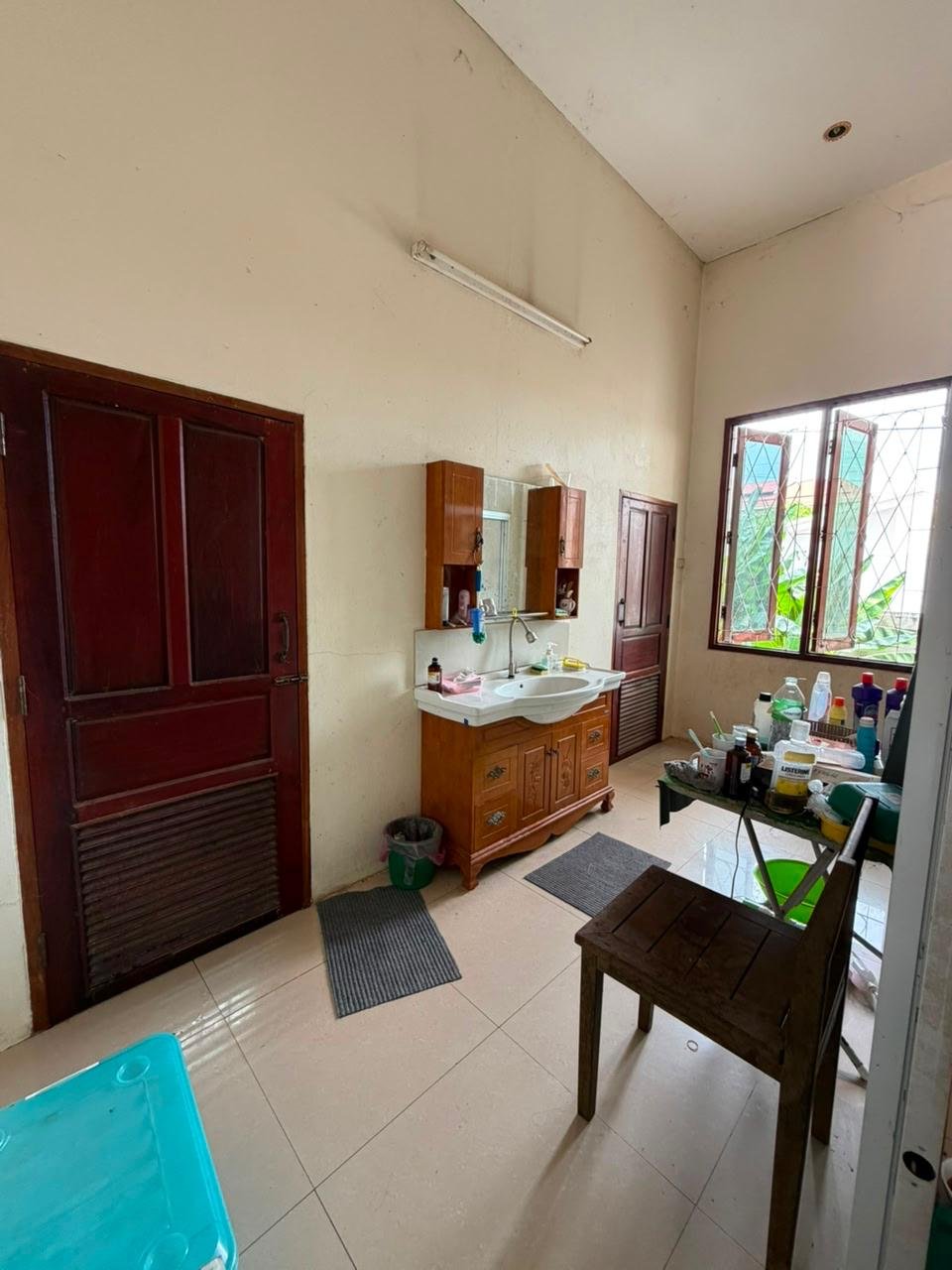 houseforsale07 7118-Spacious 4-Bedroom Family House for Sale Near the Lao–Thai Friendship Bridge, Hadxayfong District, Vientiane Capital | Freehold Property with Large Parking