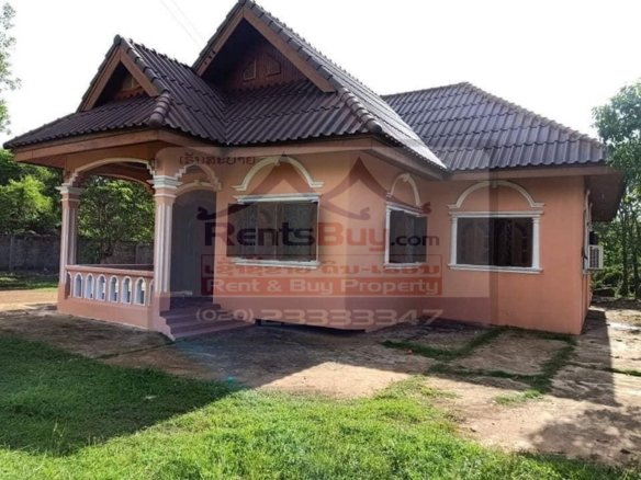7133-House with Residential Land for Sale in Mak Kha Village, Pakse District, Champasak Province – 15,460 m² Residential Property for Development