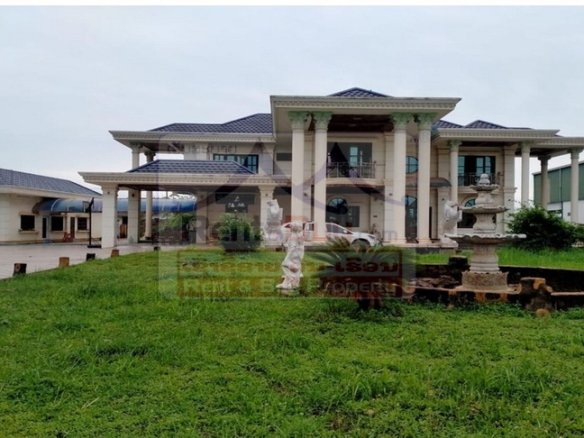 7067-Prime Roadside Villa Property for Sale on Route 13 North, Vientiane Capital – Exclusive Luxury Residence & High-Potential Investment Opportunity