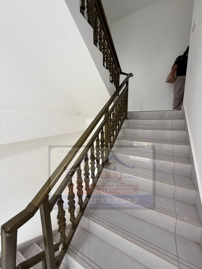 shophouseforrent03 7135-Shophouse for Rent Near Lakeview Golf Club Vientiane | Prime Roadside Location with 4 Bedrooms & Excellent Business Potential