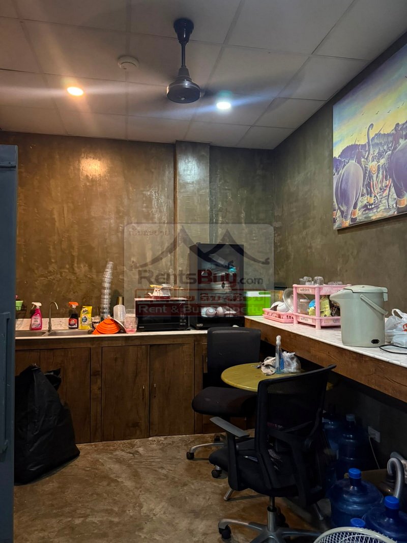 shophouseforrent11 7131-Prime 3-Storey Commercial Shophouse for Rent Near Patuxay Monument, Vientiane Capital – Ideal for Offices, Restaurants, Clinics & Retail Businesses