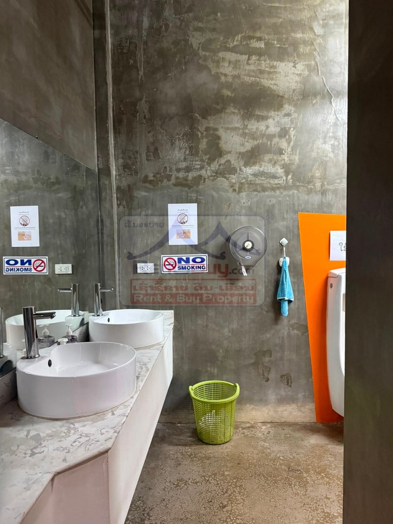 shophouseforrent18 7131-Prime 3-Storey Commercial Shophouse for Rent Near Patuxay Monument, Vientiane Capital – Ideal for Offices, Restaurants, Clinics & Retail Businesses