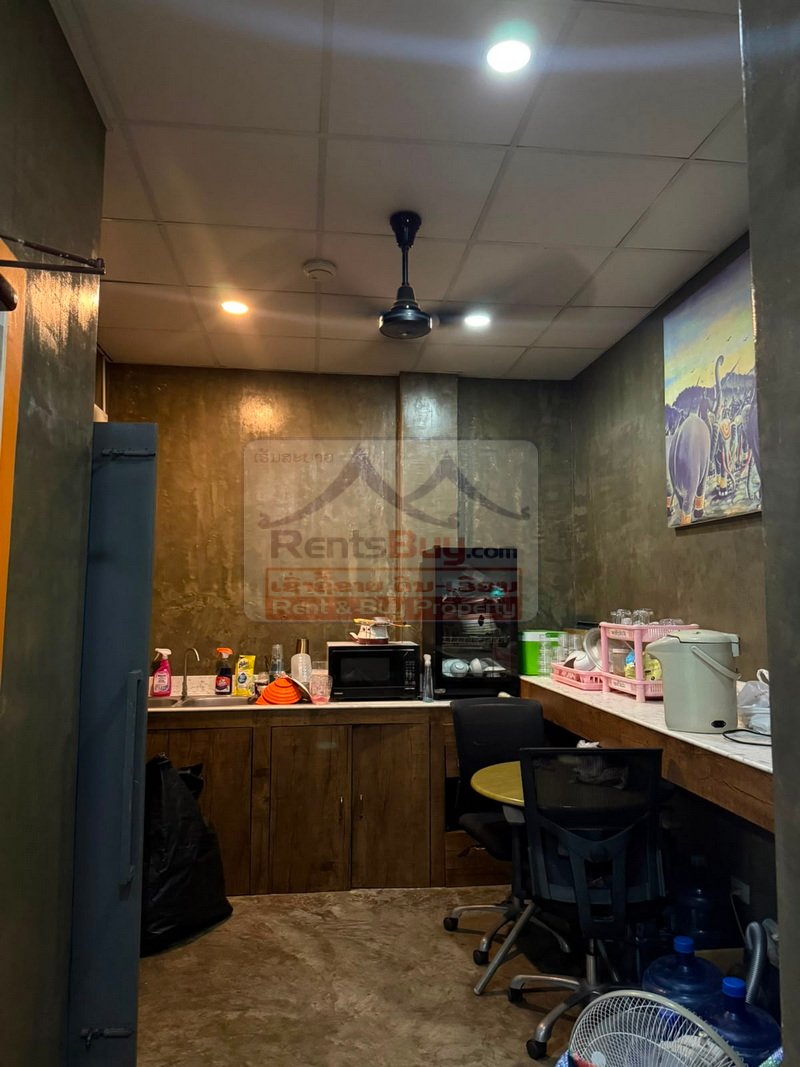 shophouseforrent20 7131-Prime 3-Storey Commercial Shophouse for Rent Near Patuxay Monument, Vientiane Capital – Ideal for Offices, Restaurants, Clinics & Retail Businesses