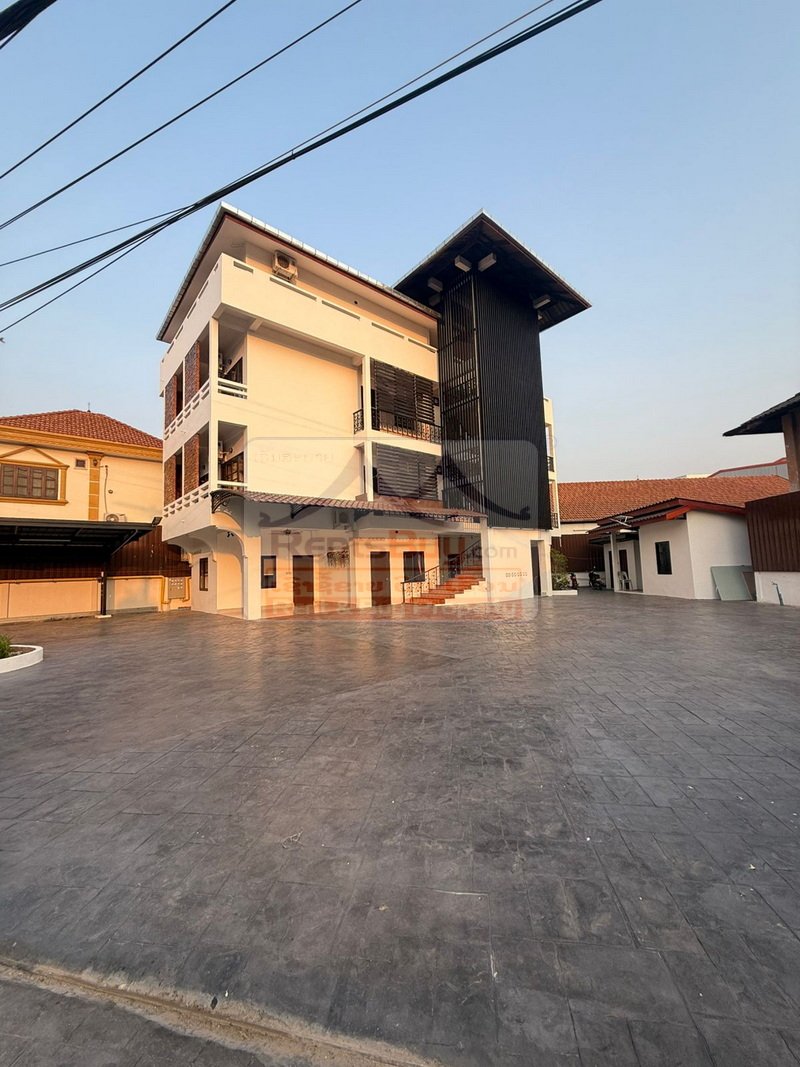 townhouse07 7080-Spacious Commercial Compound for Rent Near Lao National Circus, Chanthabouly District, Vientiane Capital