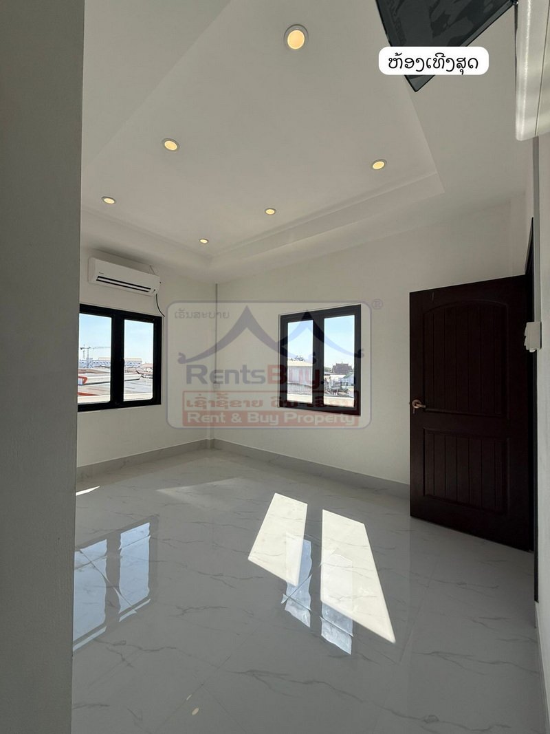 townhouse16 7080-Spacious Commercial Compound for Rent Near Lao National Circus, Chanthabouly District, Vientiane Capital