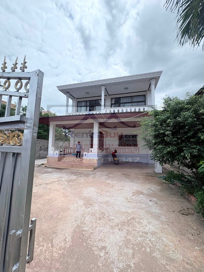 7139-6-Bedroom Fully Furnished House for Rent Near ITECC Mall, International Schools & Embassies in Vientiane