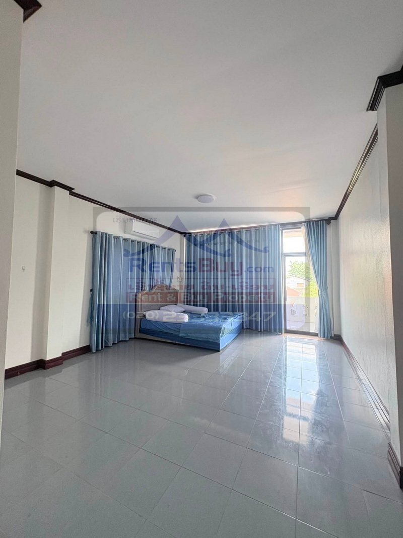 7139-6-Bedroom Fully Furnished House for Rent Near ITECC Mall, International Schools & Embassies in Vientiane