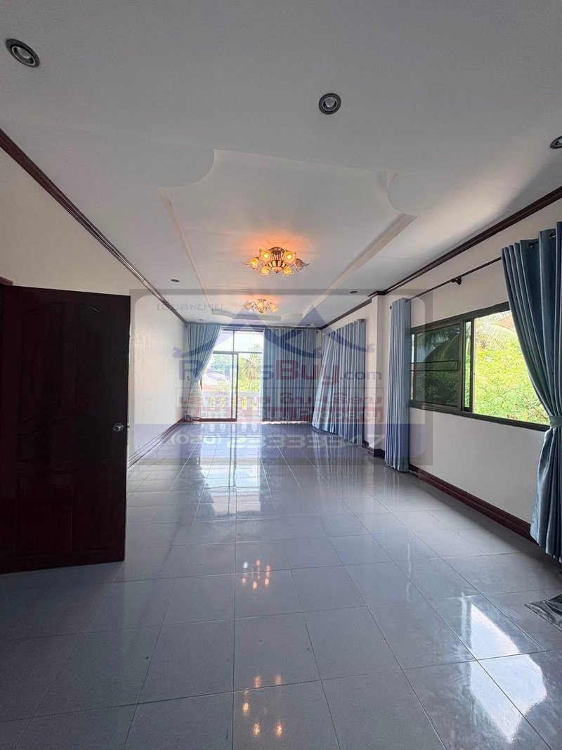 7139-6-Bedroom Fully Furnished House for Rent Near ITECC Mall, International Schools & Embassies in Vientiane