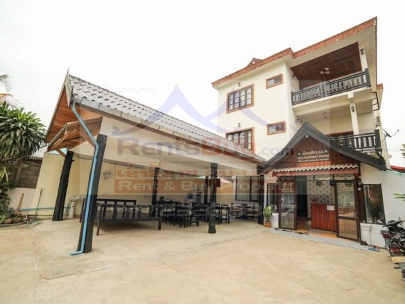 7200-Hospitality Investment Opportunity: 18-Room Guest House for Sale in Vang Vieng