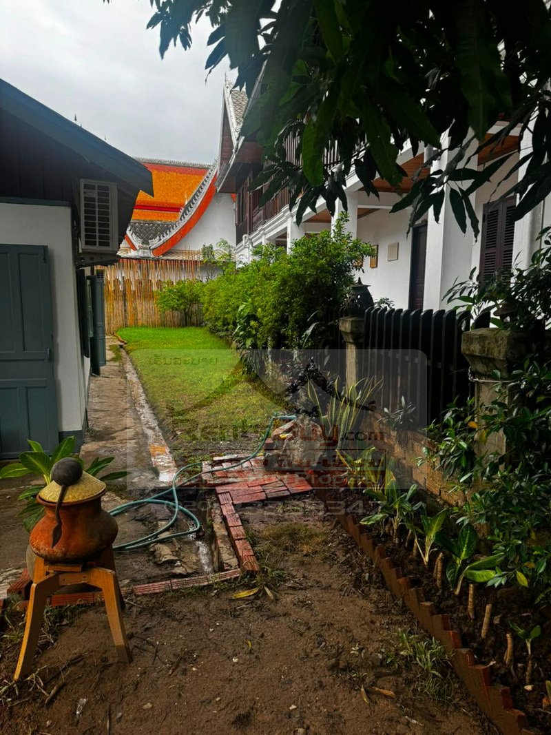 houseforrent02 7193-Authentic Traditional Wooden House in Luang Prabang Heritage Conservation Area