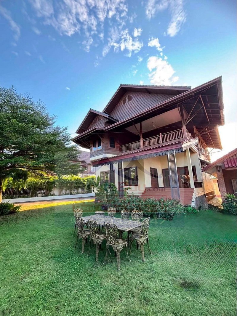 houseforrent03 7211-Spacious 4-Bedroom House with Swimming Pool Near Embassies & International Schools in Vientiane