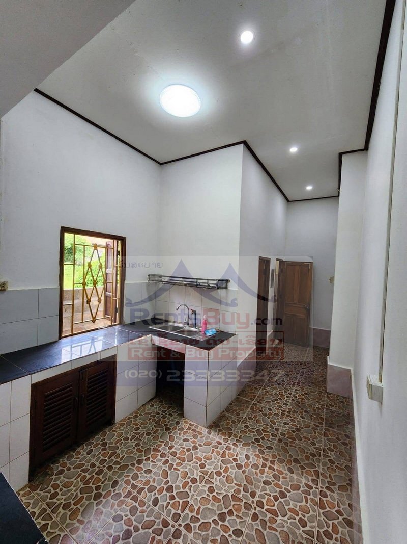 houseforrent03 7216-Comfortable 3-Bedroom Villa for Rent in Luang Prabang Near Schools & Markets