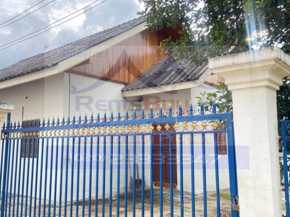 7222-Spacious 2-Bedroom Fully Furnished Villa for Rent in Nasaang Veuy, Luang Prabang