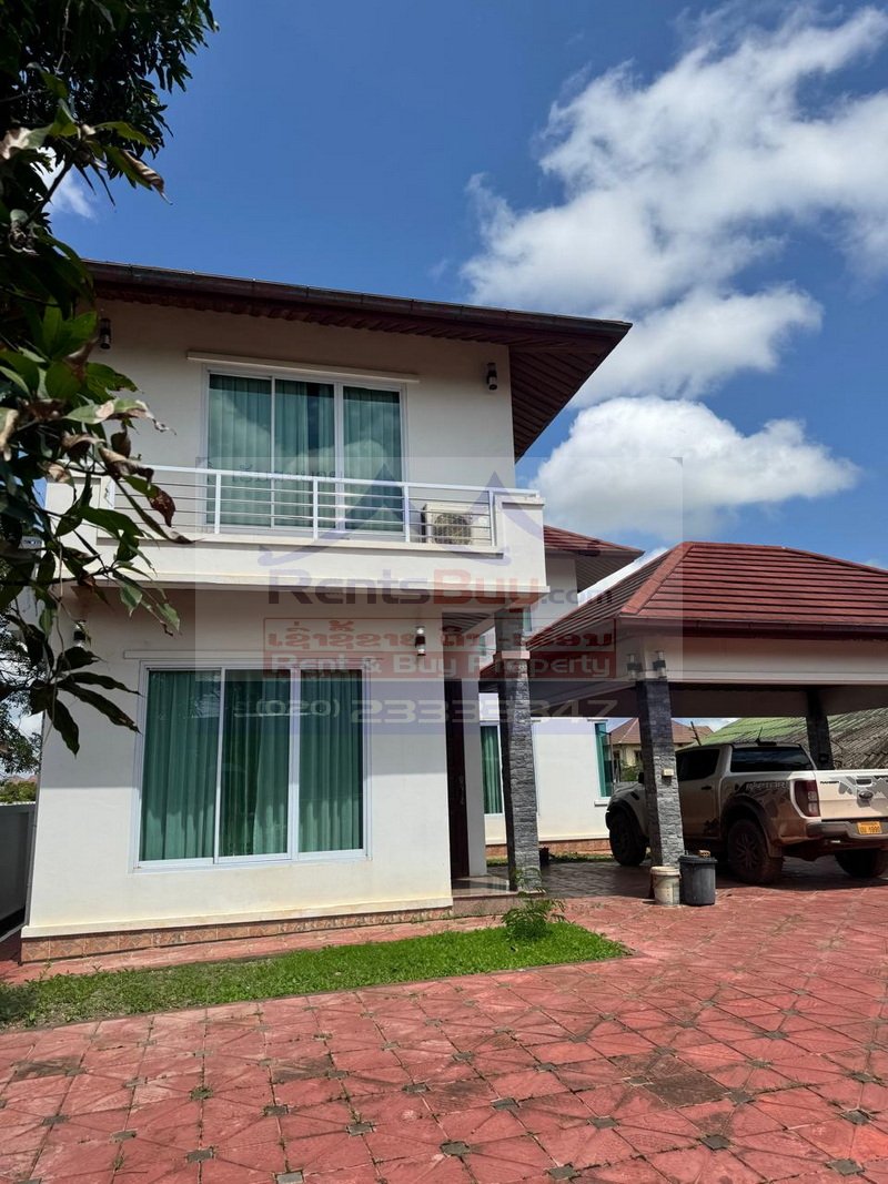 7228-Modern 4-Bedroom House for Rent Near U.S. Embassy and Lanexang Golf Driving Range, Vientiane