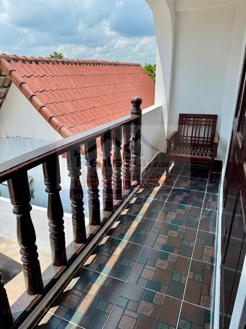 7191-Spacious 2-Bedroom Two-Story Villa for Rent Near That Luang Lake, Vientiane