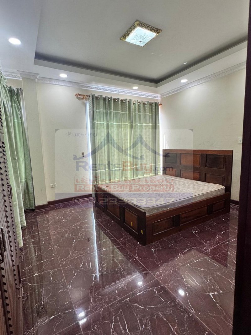 7228-Modern 4-Bedroom House for Rent Near U.S. Embassy and Lanexang Golf Driving Range, Vientiane