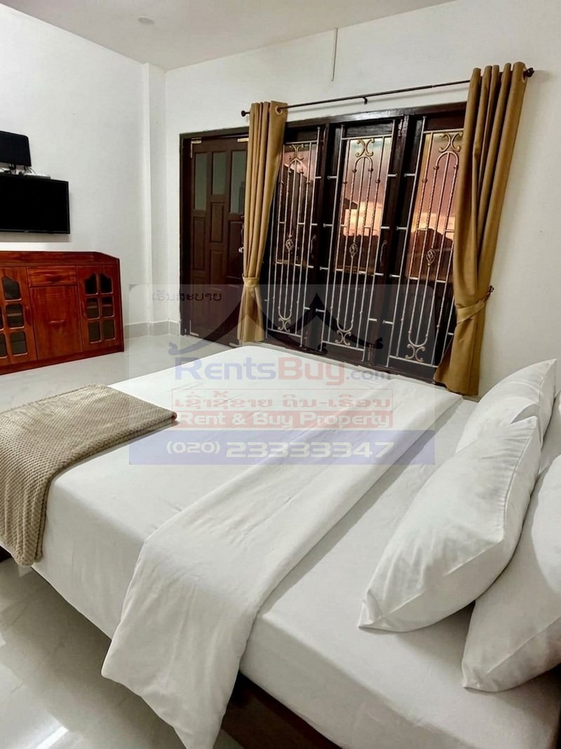 7191-Spacious 2-Bedroom Two-Story Villa for Rent Near That Luang Lake, Vientiane