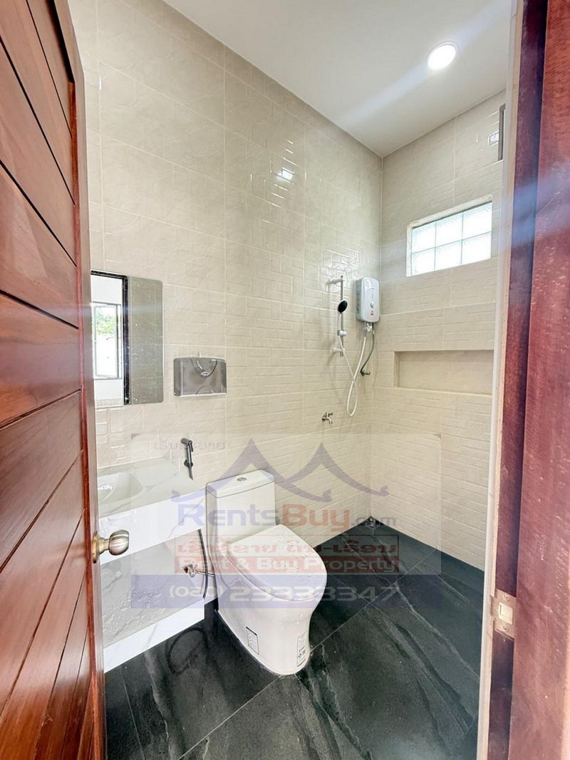houseforsale06 7204-Newly Built 4-Bedroom Villa for Sale Near Suan Mon Market, Embassies & International Schools, Vientiane