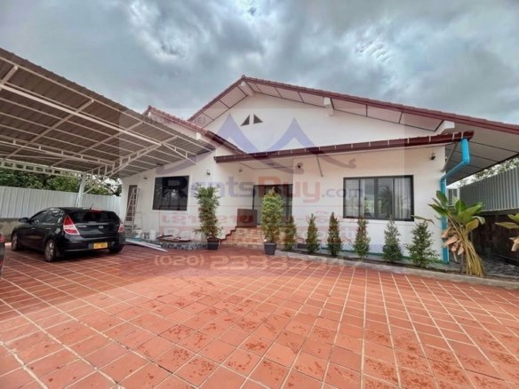 7280-Executive 4-Bedroom Furnished House with Private Swimming Pool for Rent in Sisattanak, Vientiane Capital, Laos