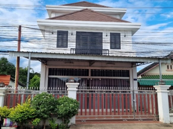 7244-Furnished 3-Bedroom House for Rent in Phan Luang Village, Luang Prabang – Near Local Market & Lanchang Park