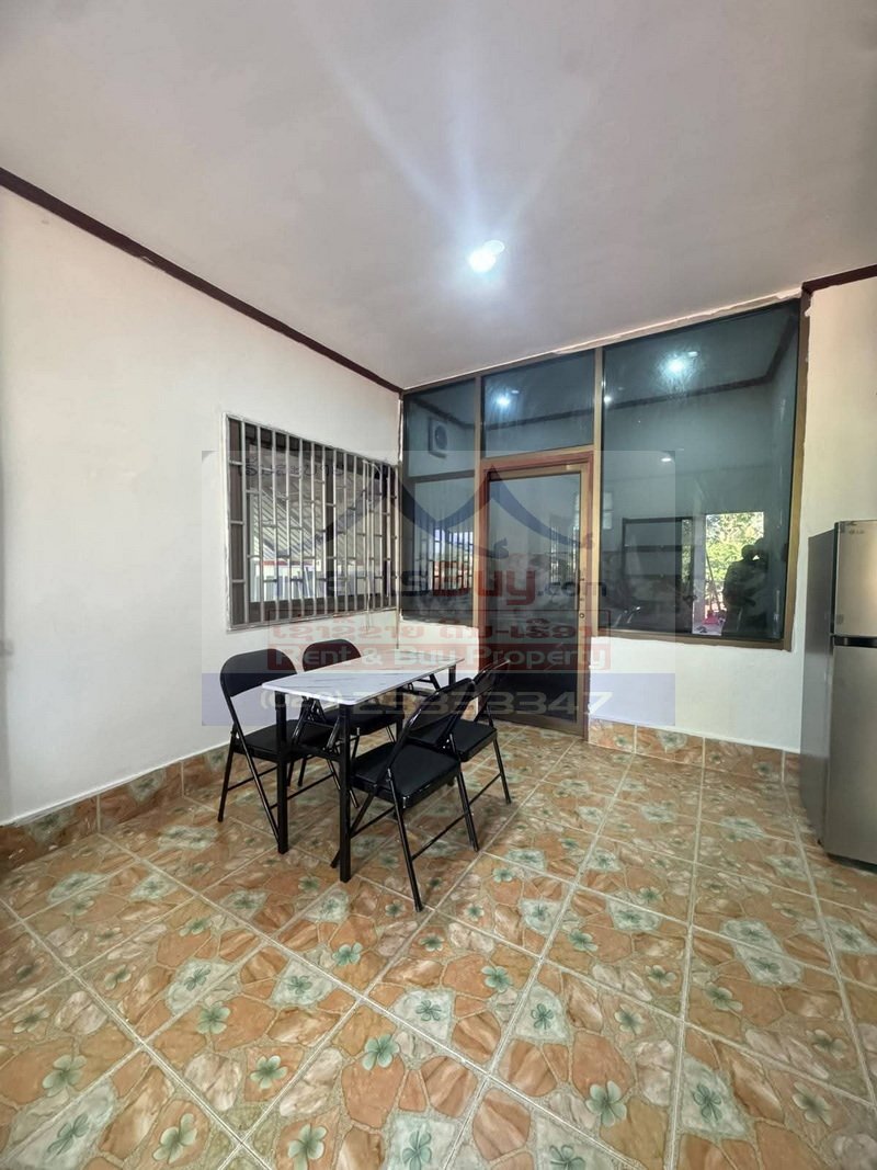 houseforrent02 7270-1-Bedroom Compound House for Rent in Don Daeng Village, Vientiane, Laos – Spacious Yard