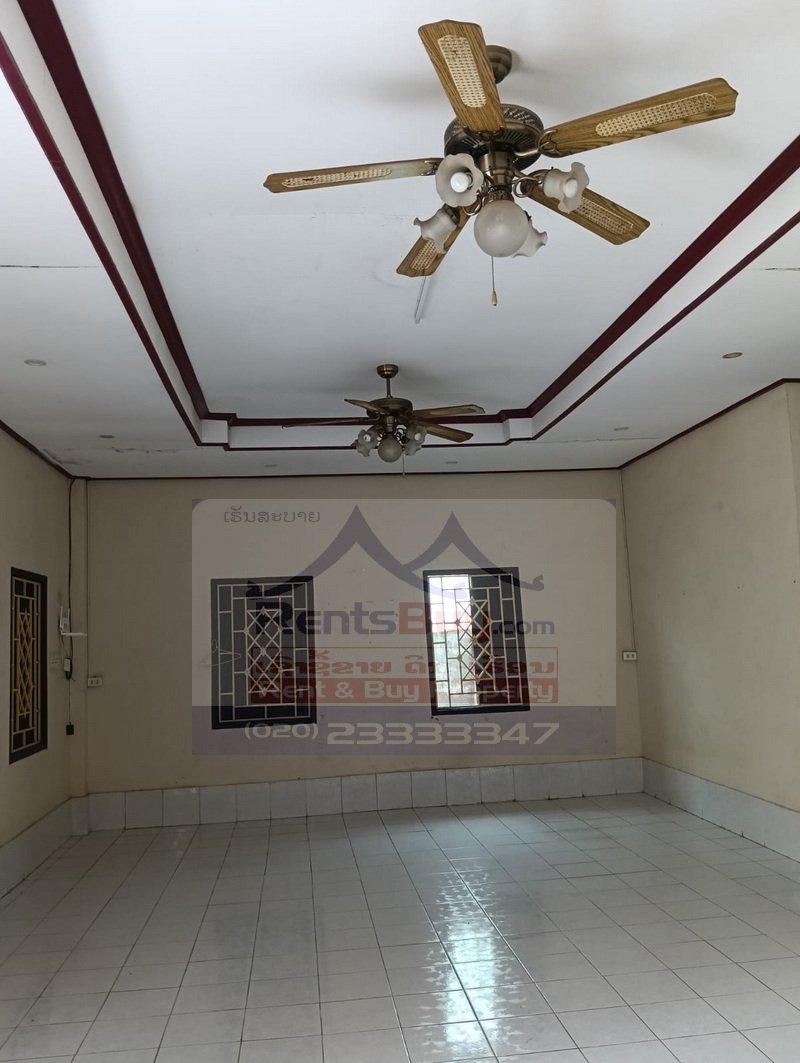 7255-3-Bedroom Family House for Rent in Luang Prabang – Main Road Access & Parking for 3 Cars