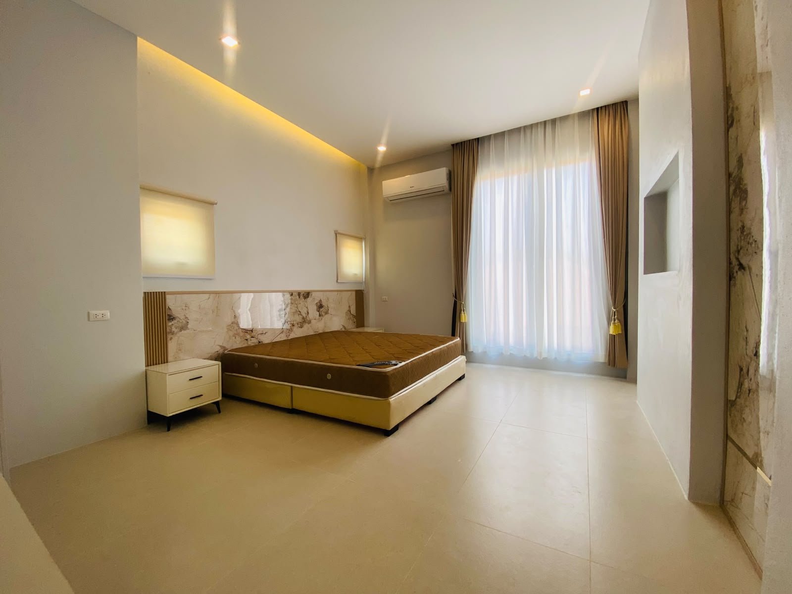 7289-Secure 2-Bedroom House for Rent Near the National University of Laos, Vientiane – 3 Bathrooms & 4-Car Parking