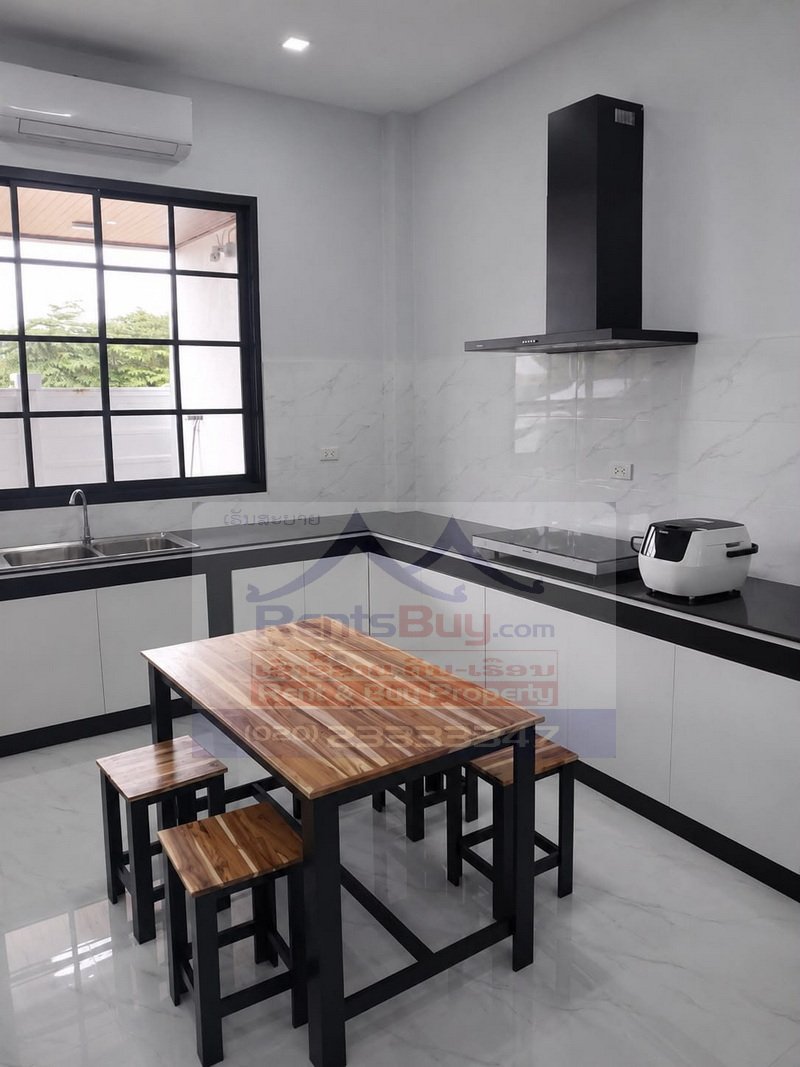 7249-Bright Modern Fully Furnished 4-Bedroom House for Rent Near U.S. Embassy, Hospital & International School